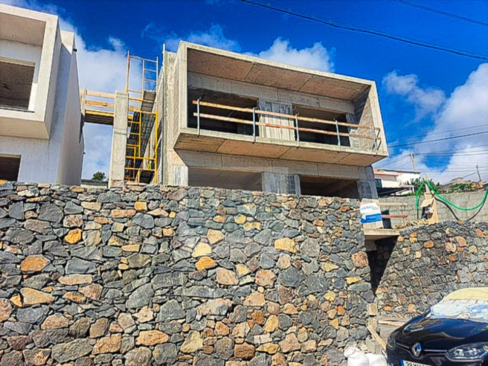 Moradia T3 para Venda em Santa Cruz Foto 4