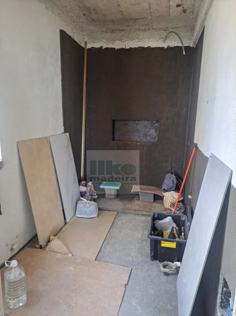 Moradia T3 para Venda em Santa Cruz