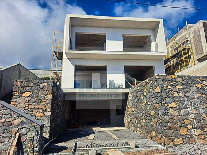 Quinta T3 para Venda em Santa Cruz Foto 4