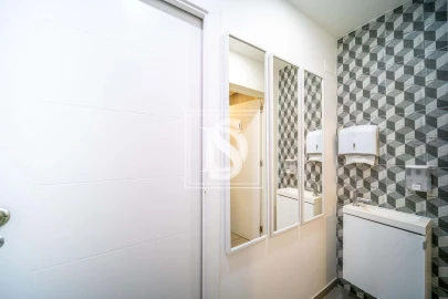 Negócio para Trespasse em Póvoa de Santa Iria e Forte da Casa