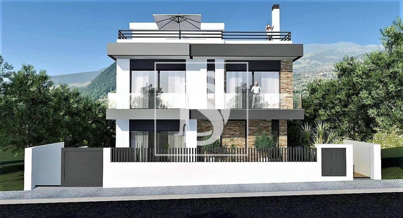 Moradia T4 para Venda em Póvoa de Santa Iria e Forte da Casa Foto 3