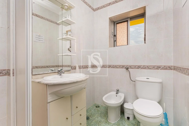 Moradia T3 para Venda em Santo Quintino Foto 20