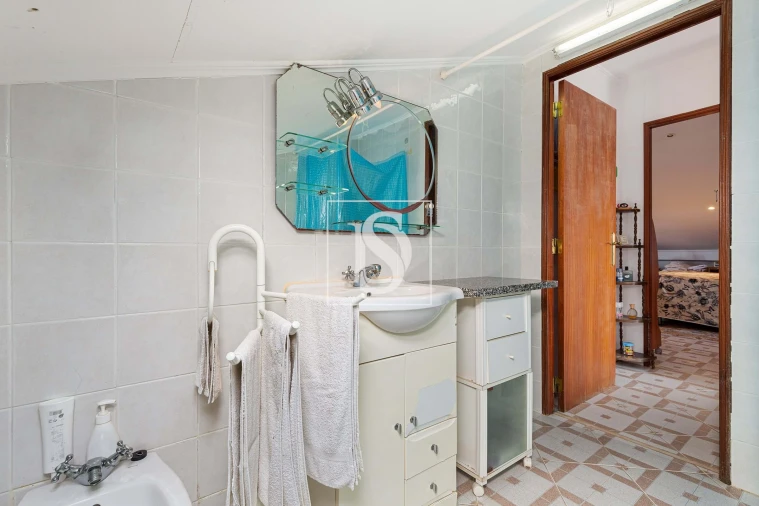 Moradia T3 para Venda em Santo Quintino Foto 17