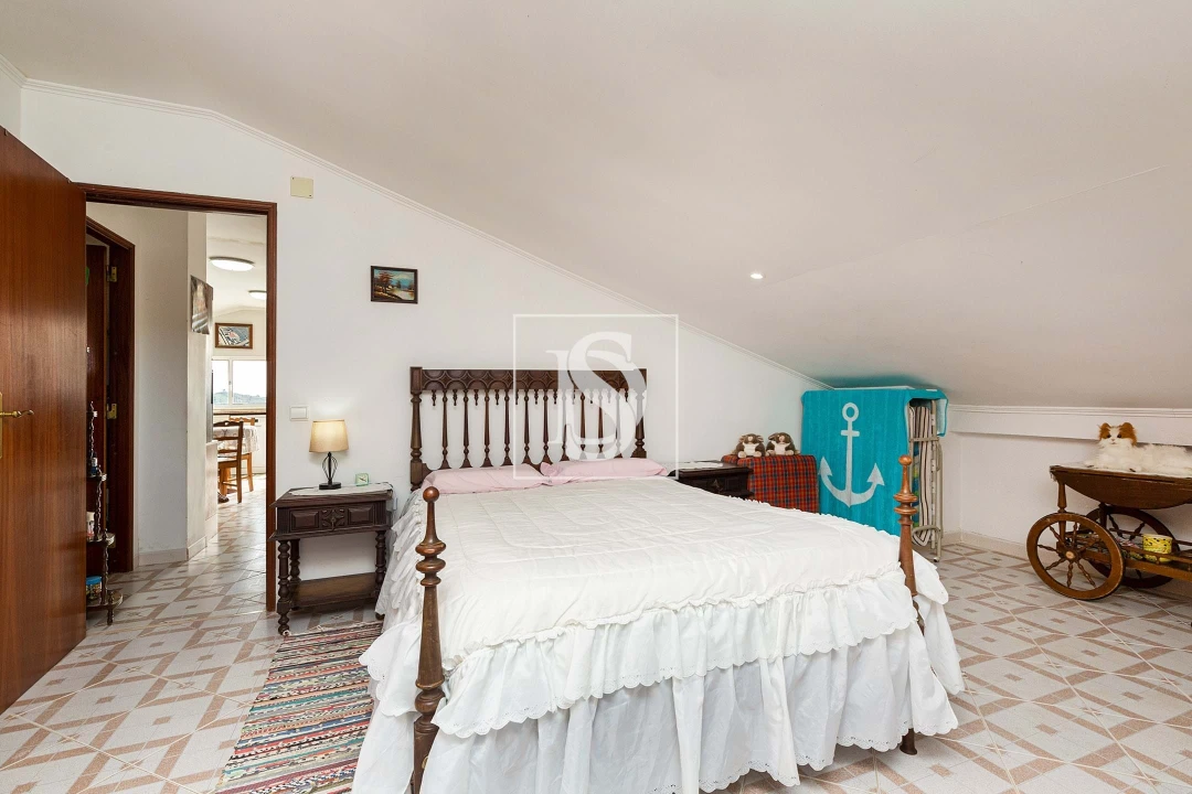 Moradia T3 para Venda em Santo Quintino Foto 14