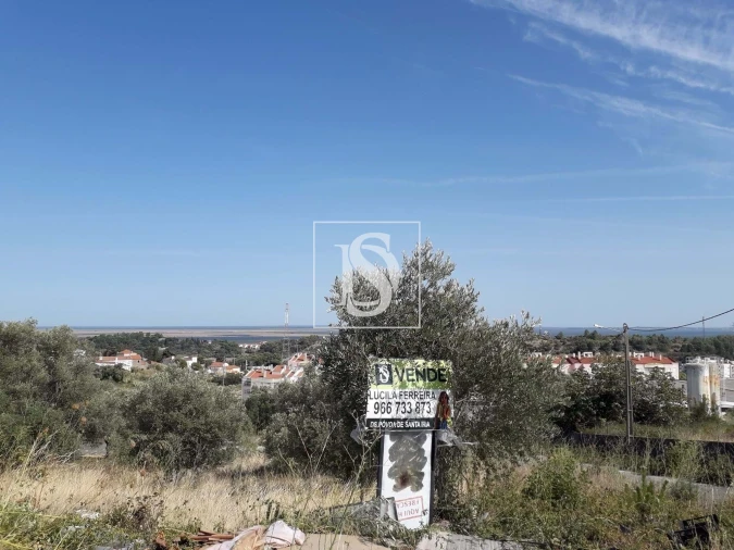 Terreno para Venda em Vialonga
