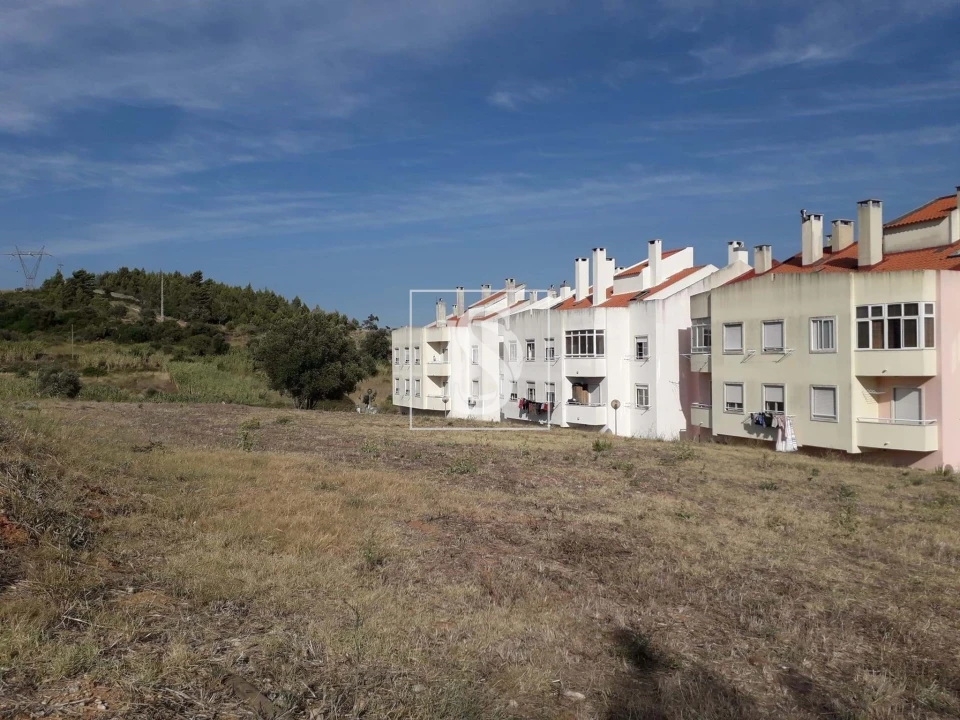 Terreno para Venda em Vialonga Foto 1
