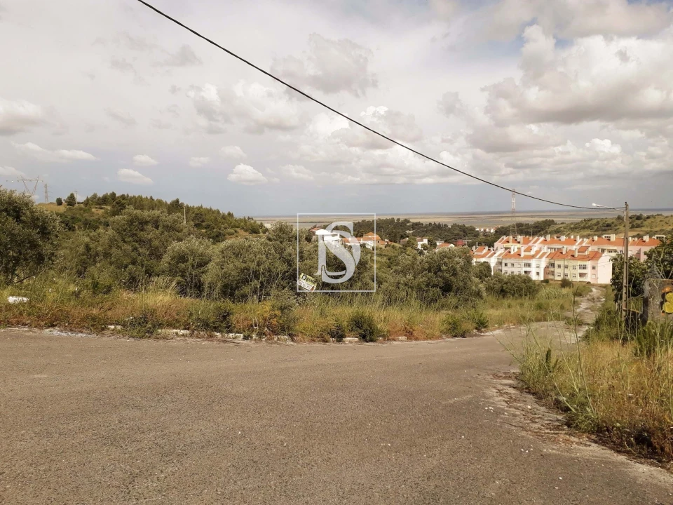 Terreno para Venda em Vialonga Foto 4