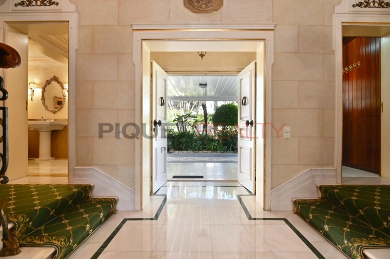 Moradia T6 para Venda em Cascais e Estoril Foto 3