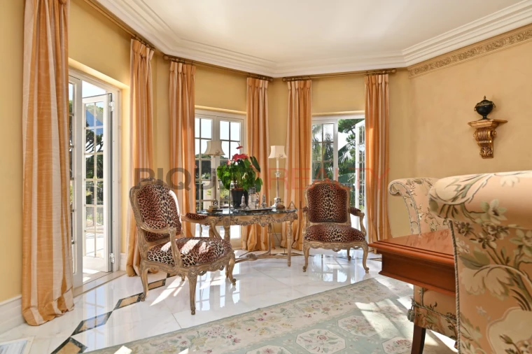 Moradia T6 para Venda em Cascais e Estoril Foto 15