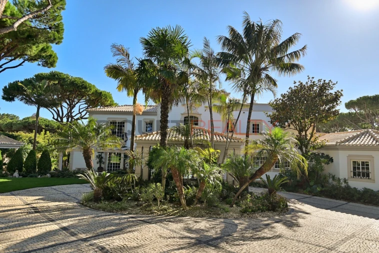 Moradia T6 para Venda em Cascais e Estoril Foto 33