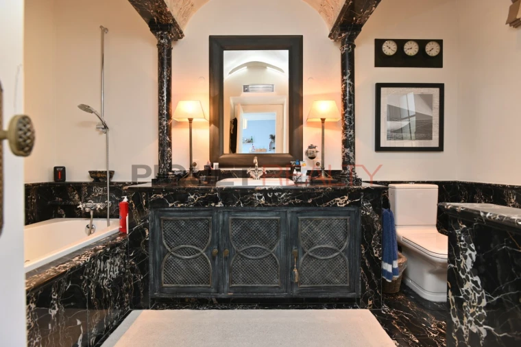 Moradia T6 para Venda em Cascais e Estoril Foto 49