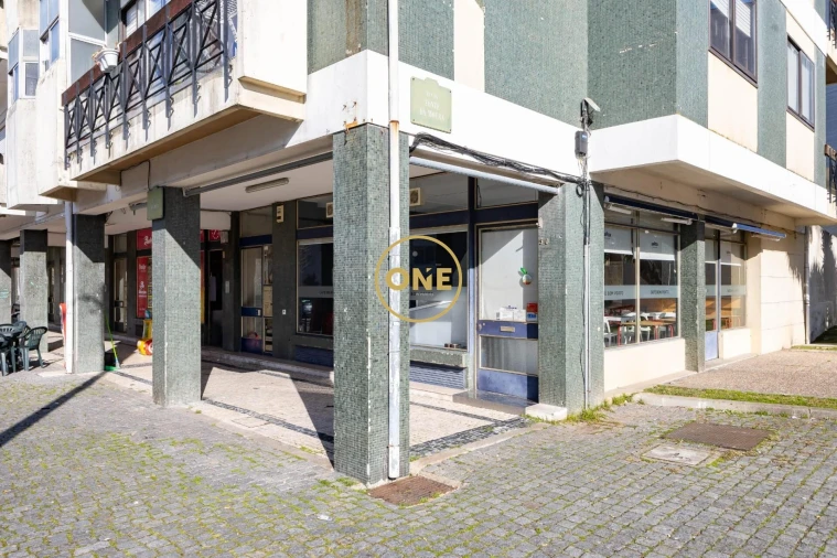 Negócio para Arrendamento em Aldoar, Foz do Douro e Nevogilde Foto 2