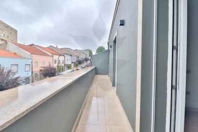 Apartamento T3 para Venda em São Vicente (Braga)