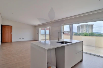 Apartamento T3 para Venda em São Vicente (Braga)