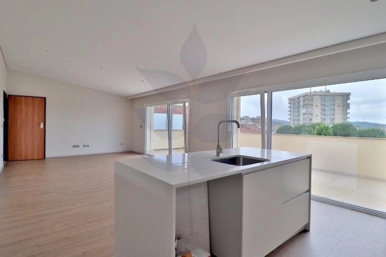 Apartamento T3 para Venda em São Vicente (Braga) Foto 12