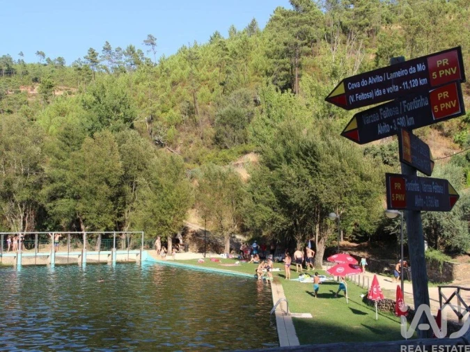 Moradia T4 para Venda em Sobreira Formosa e Alvito da Beira Foto 28