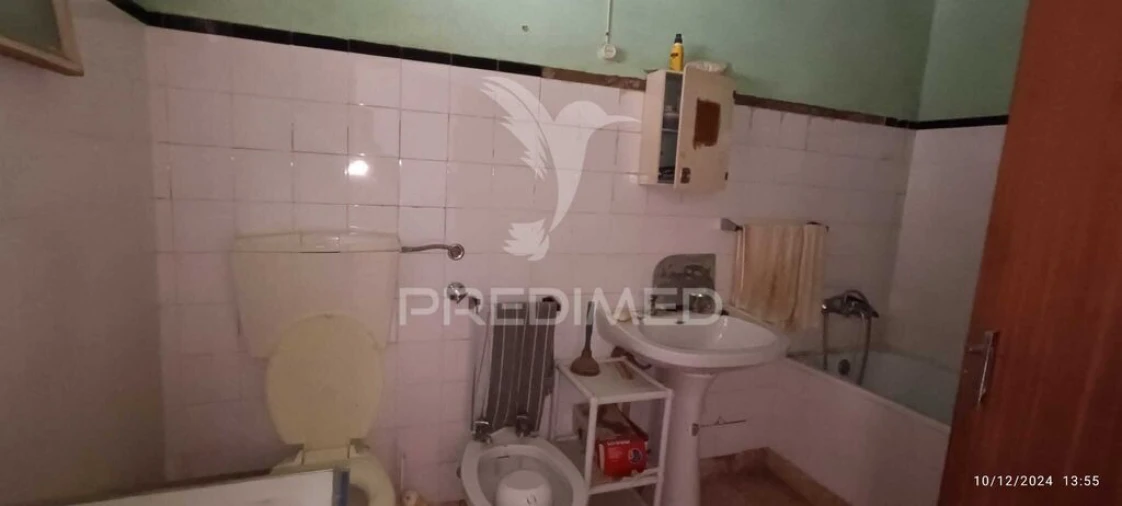 Moradia T4 para Venda em Montalvão Foto 11