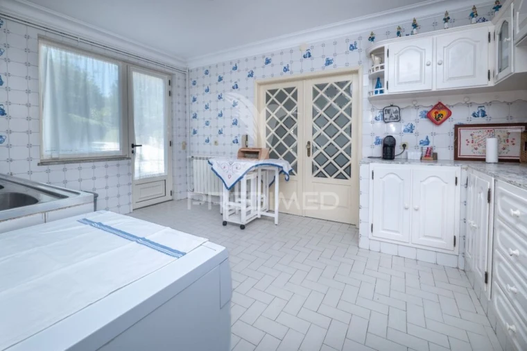 Quinta T6 para Venda em Alheira e Igreja Nova Foto 5