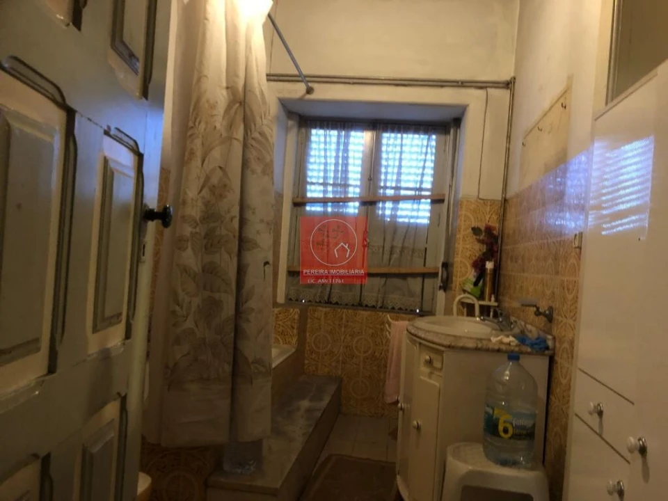 Prédio para Venda em Arcozelo Foto 35