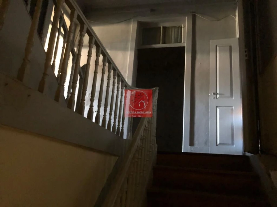 Prédio para Venda em Arcozelo Foto 29