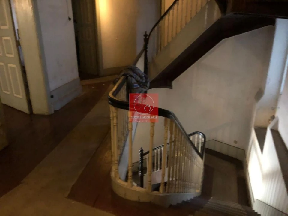 Prédio para Venda em Arcozelo Foto 3