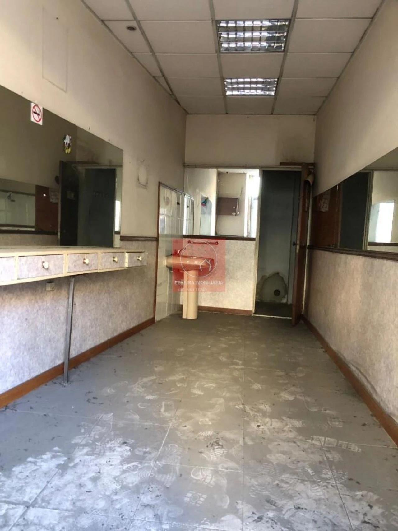 Prédio para Venda em Arcozelo Foto 28