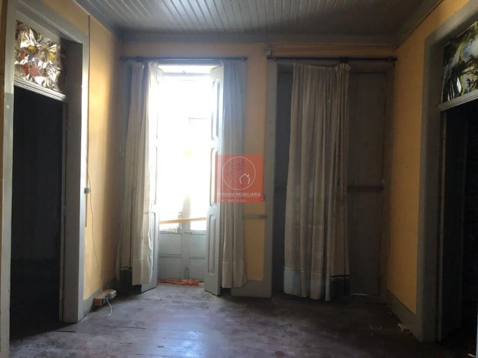 Prédio para Venda em Arcozelo Foto 25