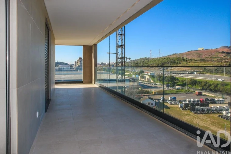 Apartamento T2 para Venda em Alverca do Ribatejo e Sobralinho Foto 17