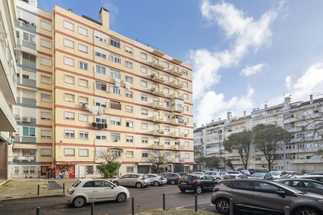 Apartamento T3 para Venda em Benfica Foto 28