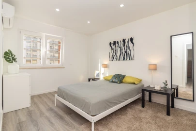 Apartamento T3 para Venda em Benfica