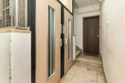 Apartamento T3 para Venda em Benfica
