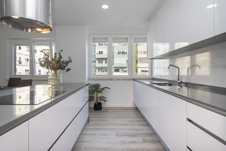 Apartamento T3 para Venda em Benfica Foto 6