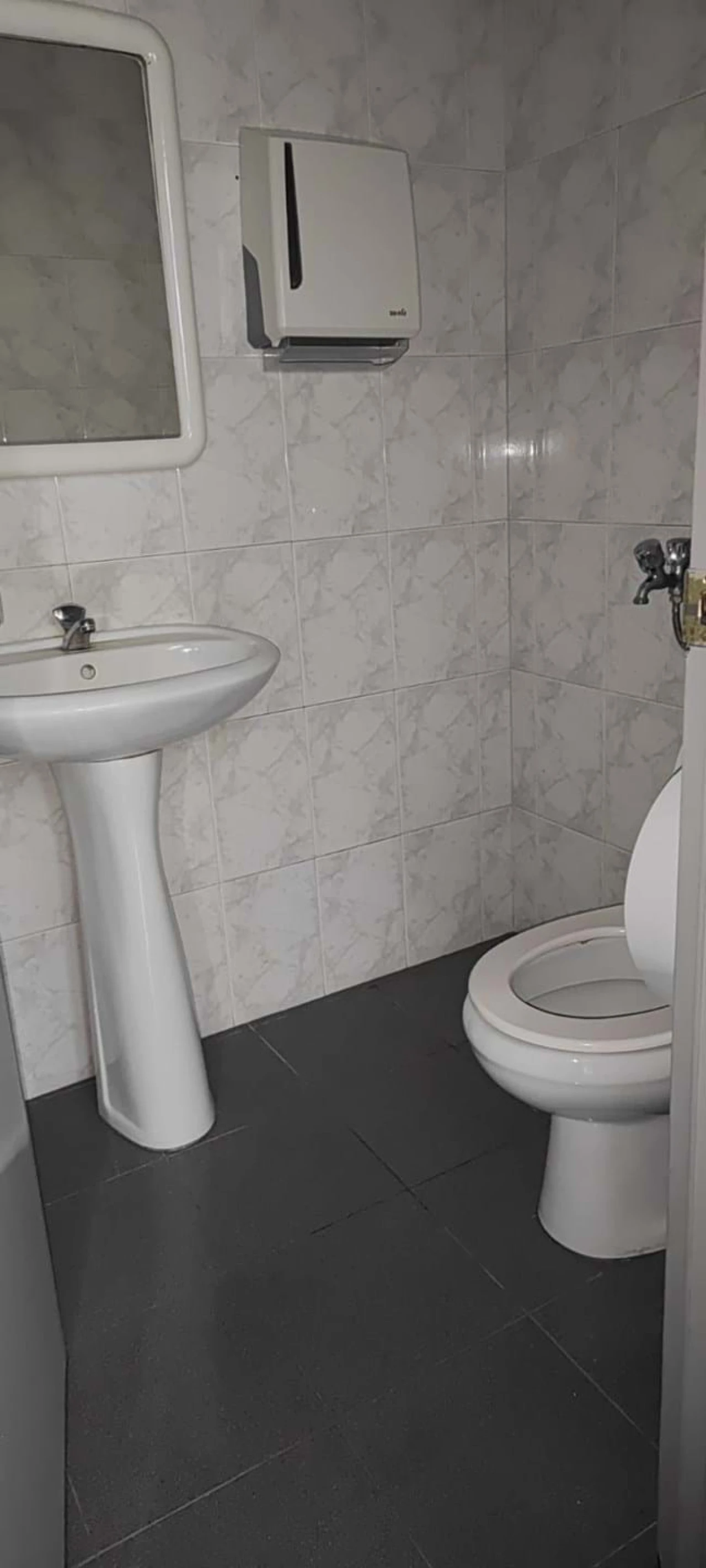 Escritório para Arrendamento em Ponta Delgada (São Sebastião) Foto 5