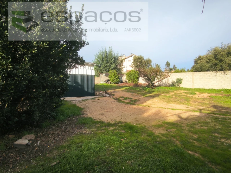 Moradia T3 para Venda em Sarzedas Foto 8