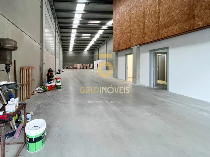 Armazém para Venda em Cete Foto 23