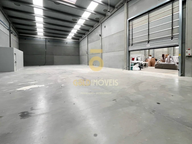 Armazém para Venda em Cete Foto 6