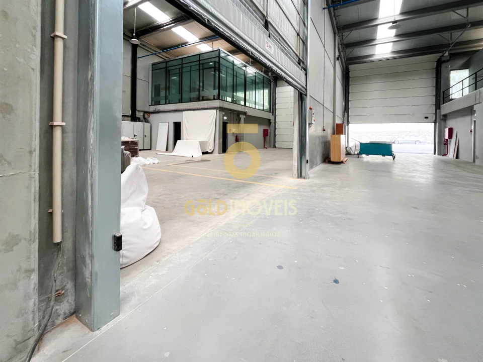 Armazém para Venda em Cete Foto 8