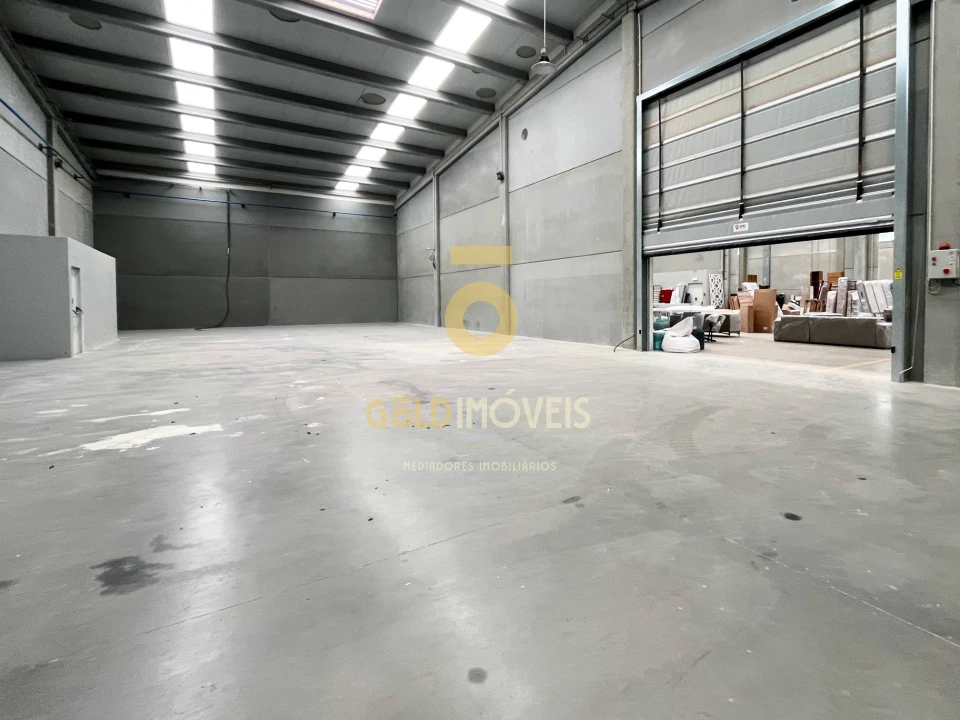 Armazém para Venda em Cete Foto 12