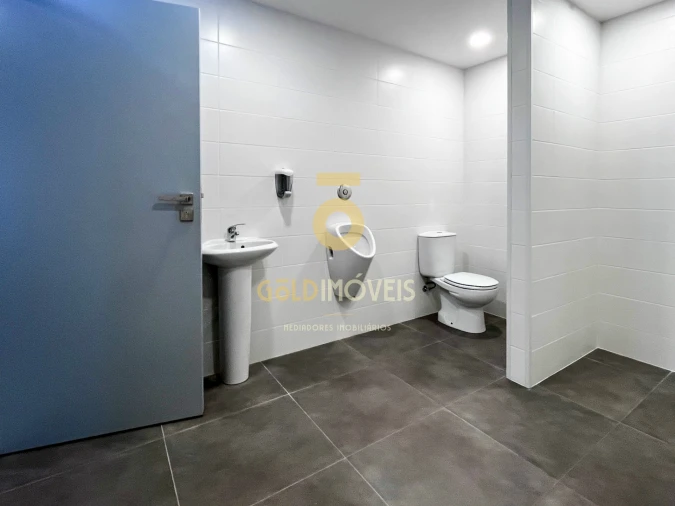 Armazém para Venda em Cete Foto 16