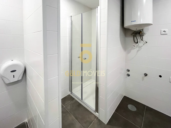 Armazém para Venda em Cete Foto 17