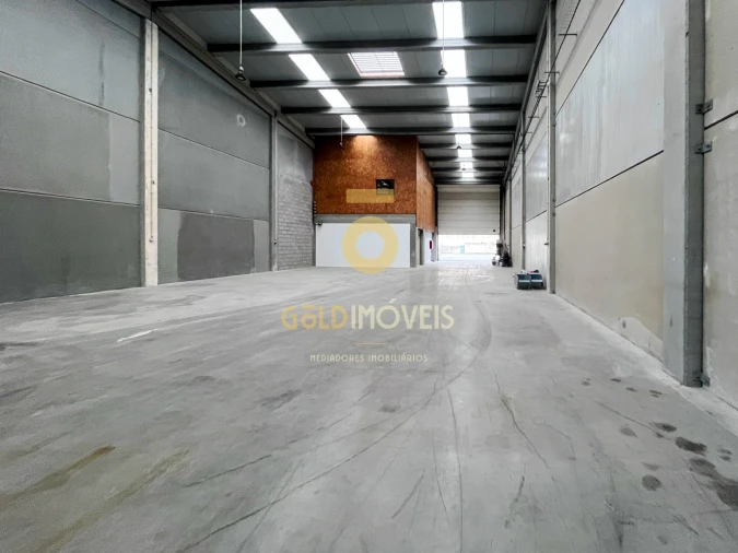 Armazém para Venda em Cete Foto 21