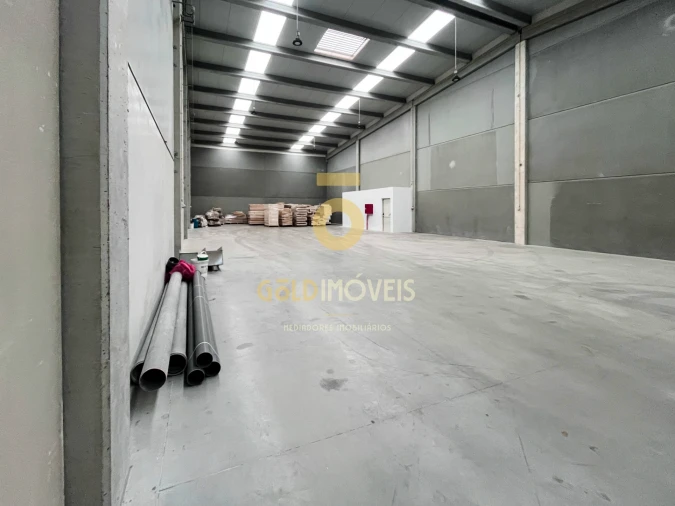 Armazém para Venda em Cete Foto 22