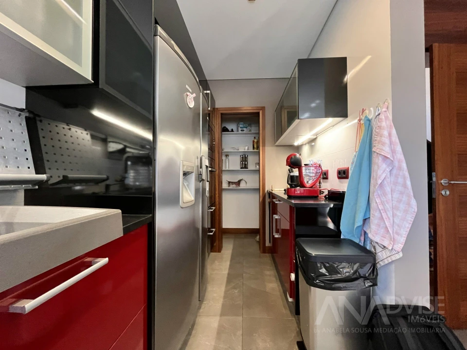 Moradia T4 para Venda em Repeses e São Salvador Foto 10