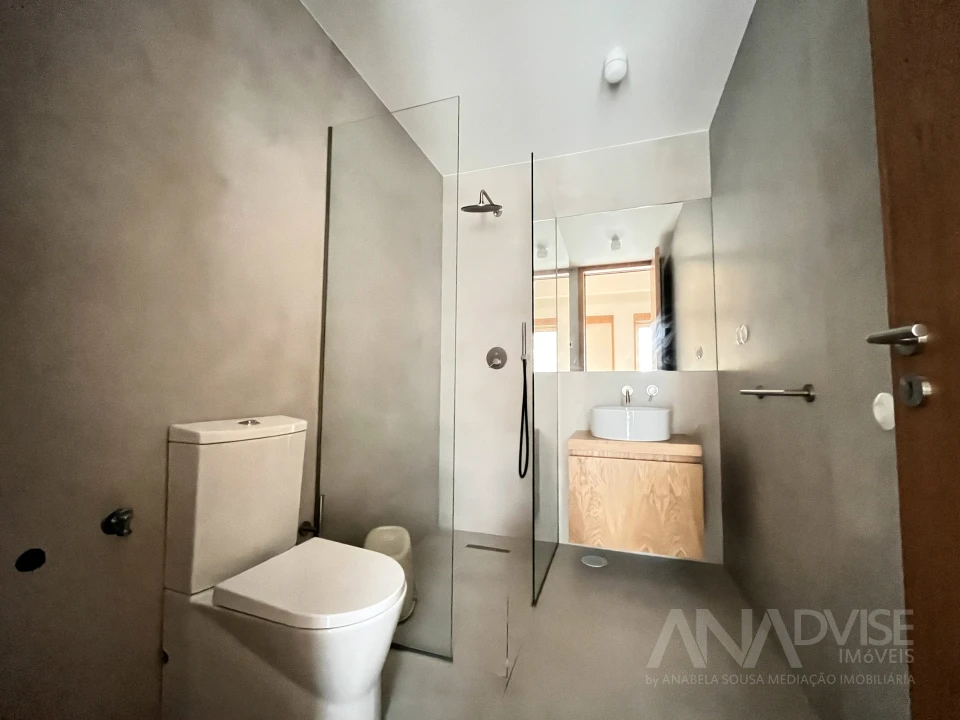 Apartamento T1 para Arrendamento em Viseu Foto 5