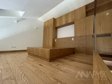 Apartamento T1 para Arrendamento em Viseu