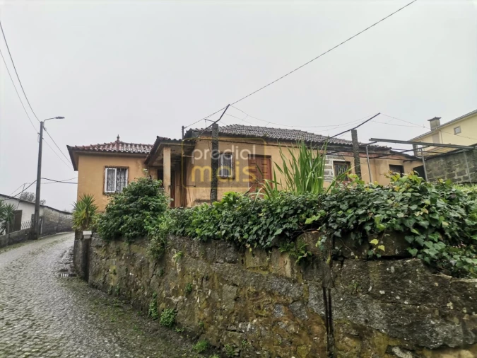 Moradia T3 para Venda em Airão Santa Maria, Airão São João e Vermil Foto 3