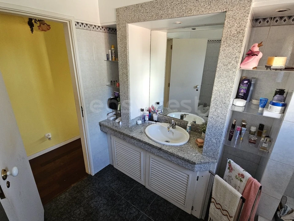 Quinta T5 para Venda em Ázere e Covelo Foto 26