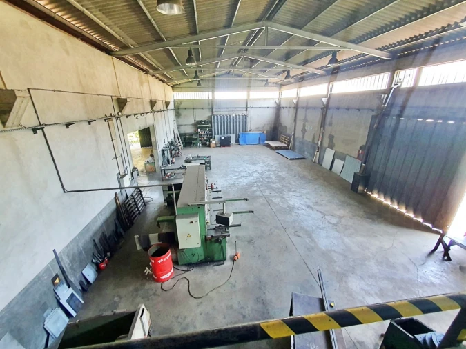 Armazém para Venda em Bougado (São Martinho e Santiago) Foto 5