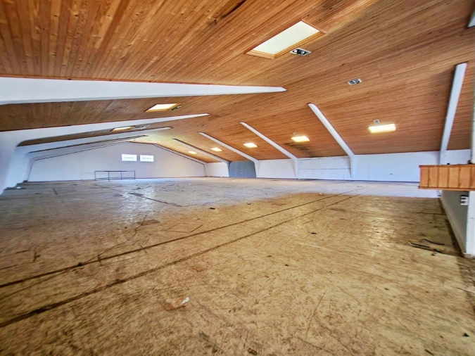 Armazém para Arrendamento em Maceda Foto 1