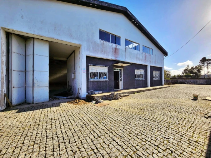 Armazém para Arrendamento em Maceda Foto 9